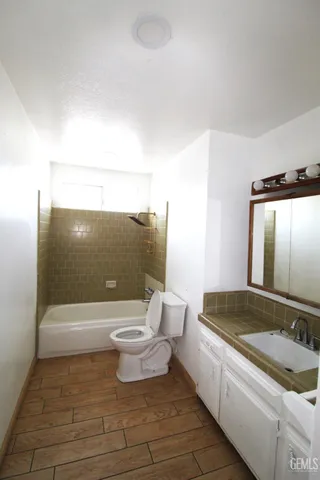 $429,000 | Undisclosed Address, Bakersfield, CA 93313
