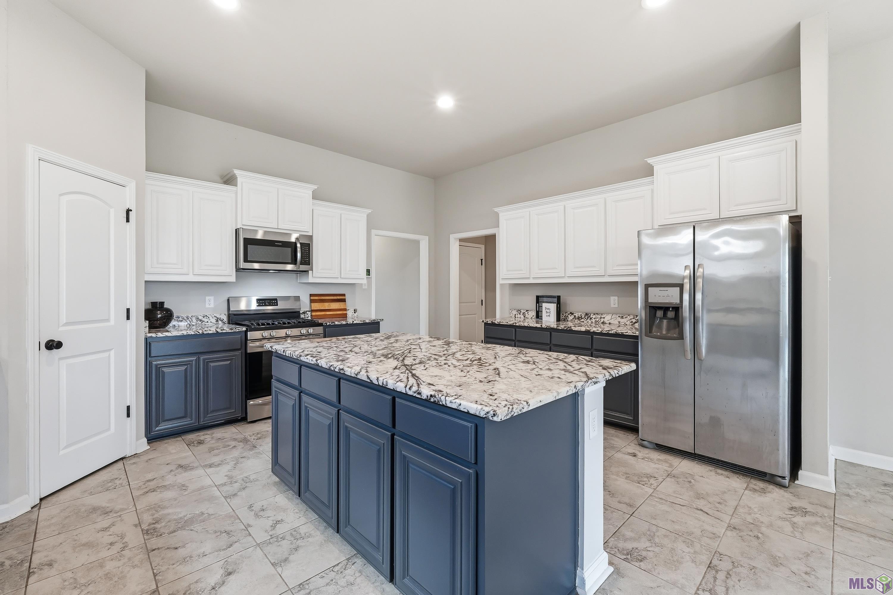 4792 Viola Farms Drive Addis, LA 70710 - Photo 4 of 29