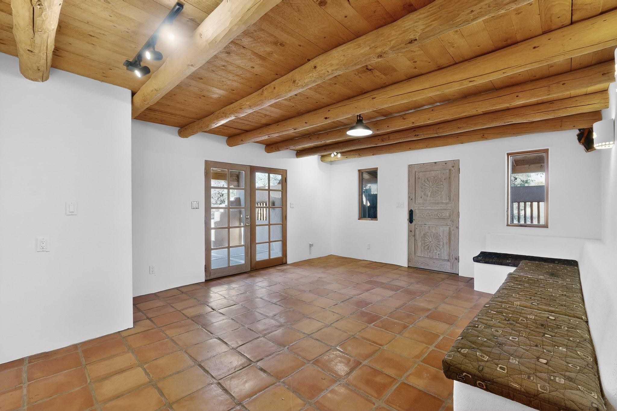 33 Moya Loop Santa Fe, NM 87508 - Photo 7 of 64