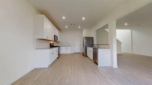 $2,100 | 23422 Honey Spade Road, Hockley, TX 77447