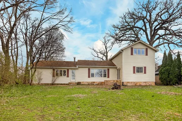 $499,900 | 127 West River Street, Rockton, IL 61072