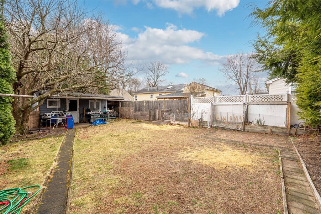 21 Victor Road Framingham, MA 01702 - Photo 30 of 33