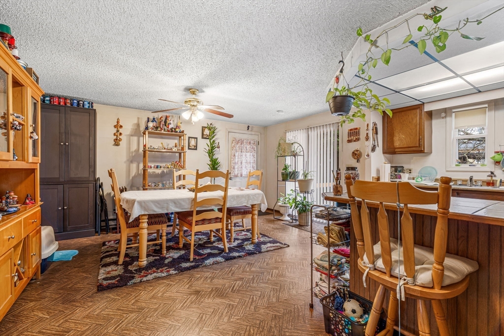 21 Victor Road Framingham, MA 01702 - Photo 6 of 33