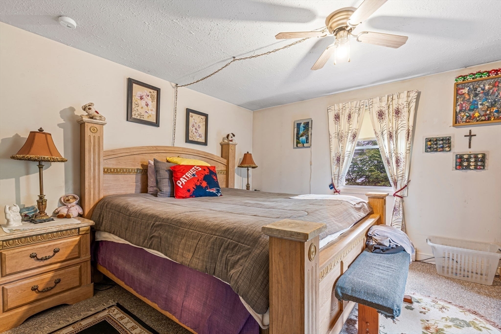 21 Victor Road Framingham, MA 01702 - Photo 9 of 33