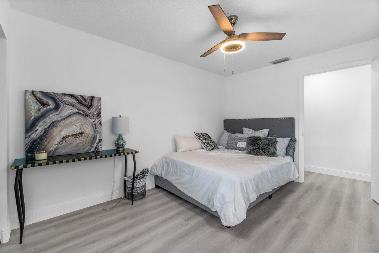 21176 Escondido Way North Boca Raton, FL 33433 - Photo 29 of 72 022-21176EscondidoWayNorth-BocaRaton-FL-