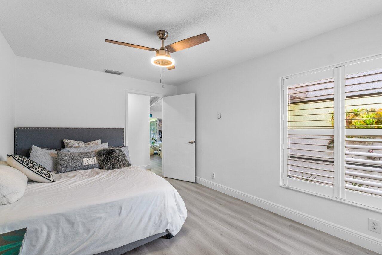 21176 Escondido Way North Boca Raton, FL 33433 - Photo 31 of 72 023-21176EscondidoWayNorth-BocaRaton-FL-