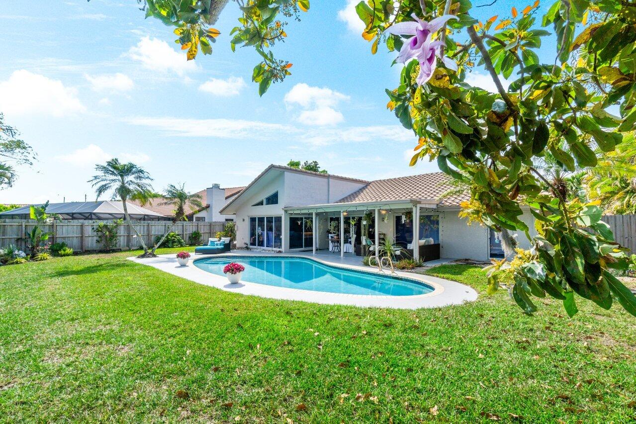 21176 Escondido Way North Boca Raton, FL 33433 - Photo 47 of 72 044-21176EscondidoWayNorth-BocaRaton-FL-