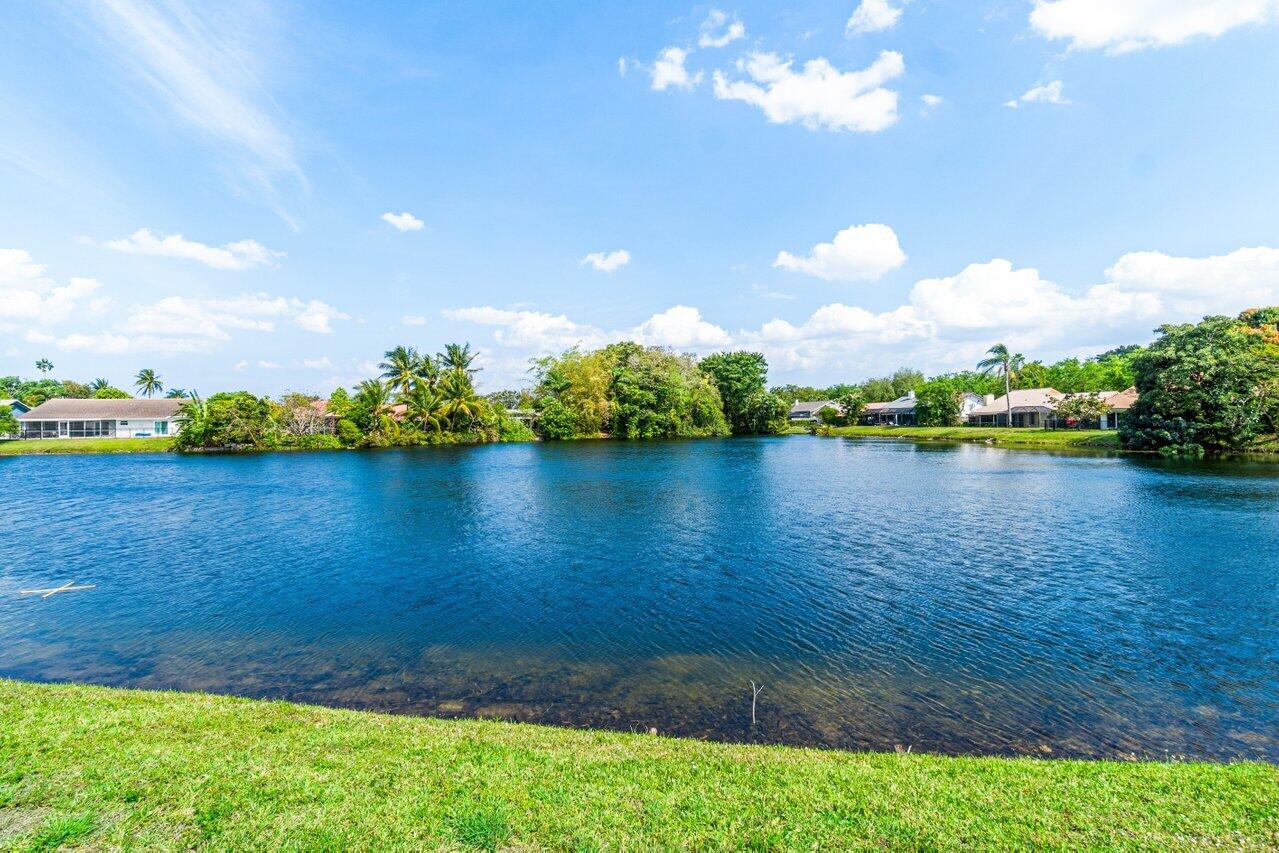 21176 Escondido Way North Boca Raton, FL 33433 - Photo 49 of 72 048-21176EscondidoWayNorth-BocaRaton-FL-