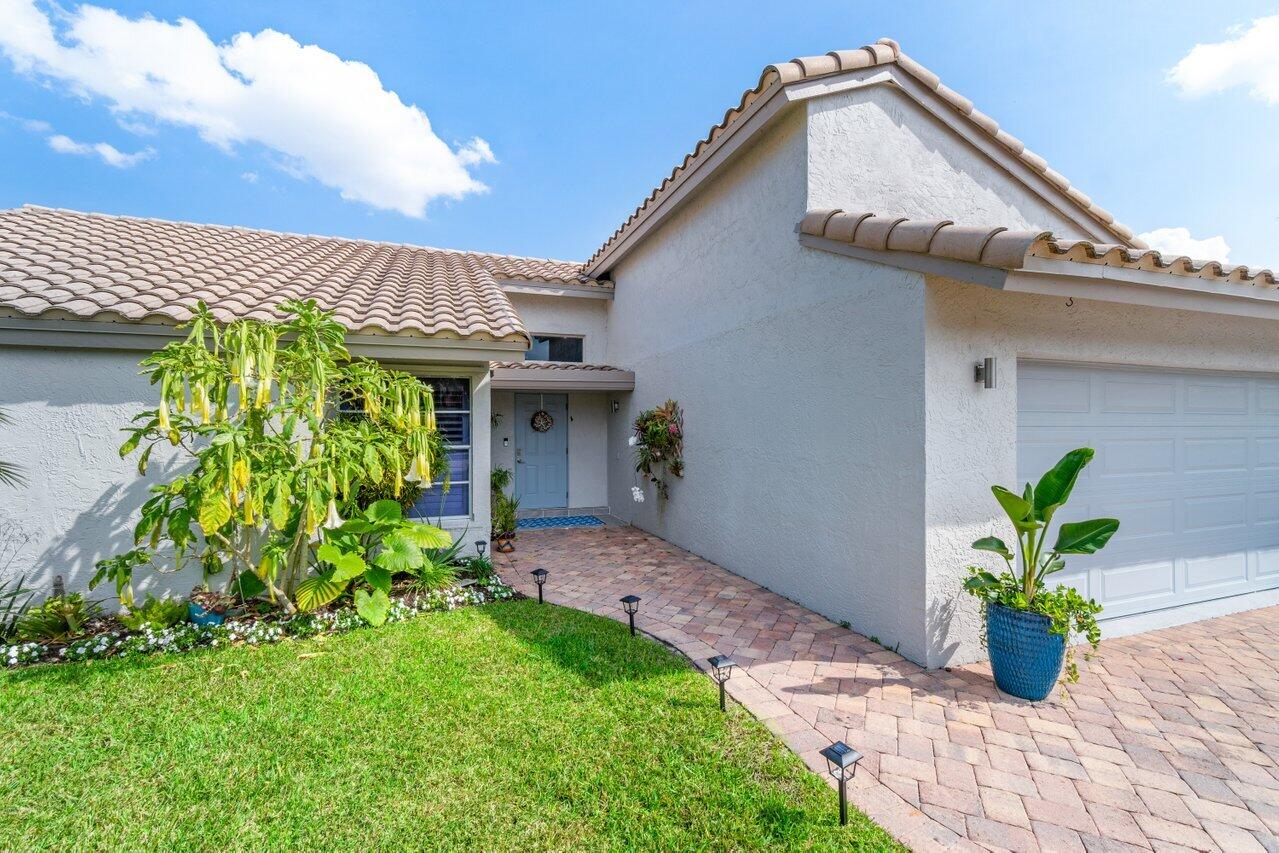 21176 Escondido Way North Boca Raton, FL 33433 - Photo 54 of 72 004-21176EscondidoWayNorth-BocaRaton-FL-