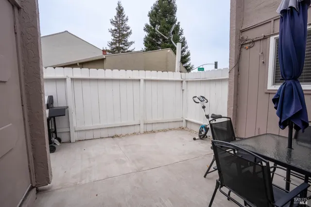 $250,000 | 237 Del Loma Court, Fairfield, CA 94533