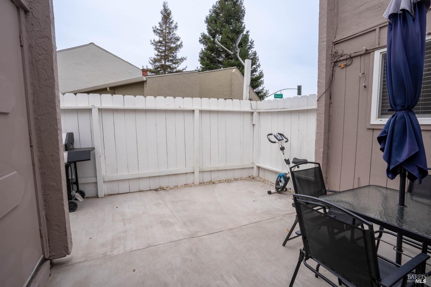 237 Del Loma Court Fairfield, CA 94533 - Photo 14 of 15 an outdoor space with seating area and furniture
