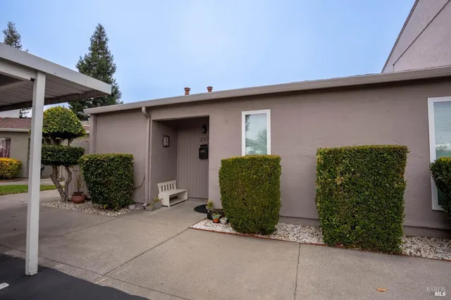 $250,000 | 237 Del Loma Court, Fairfield, CA 94533
