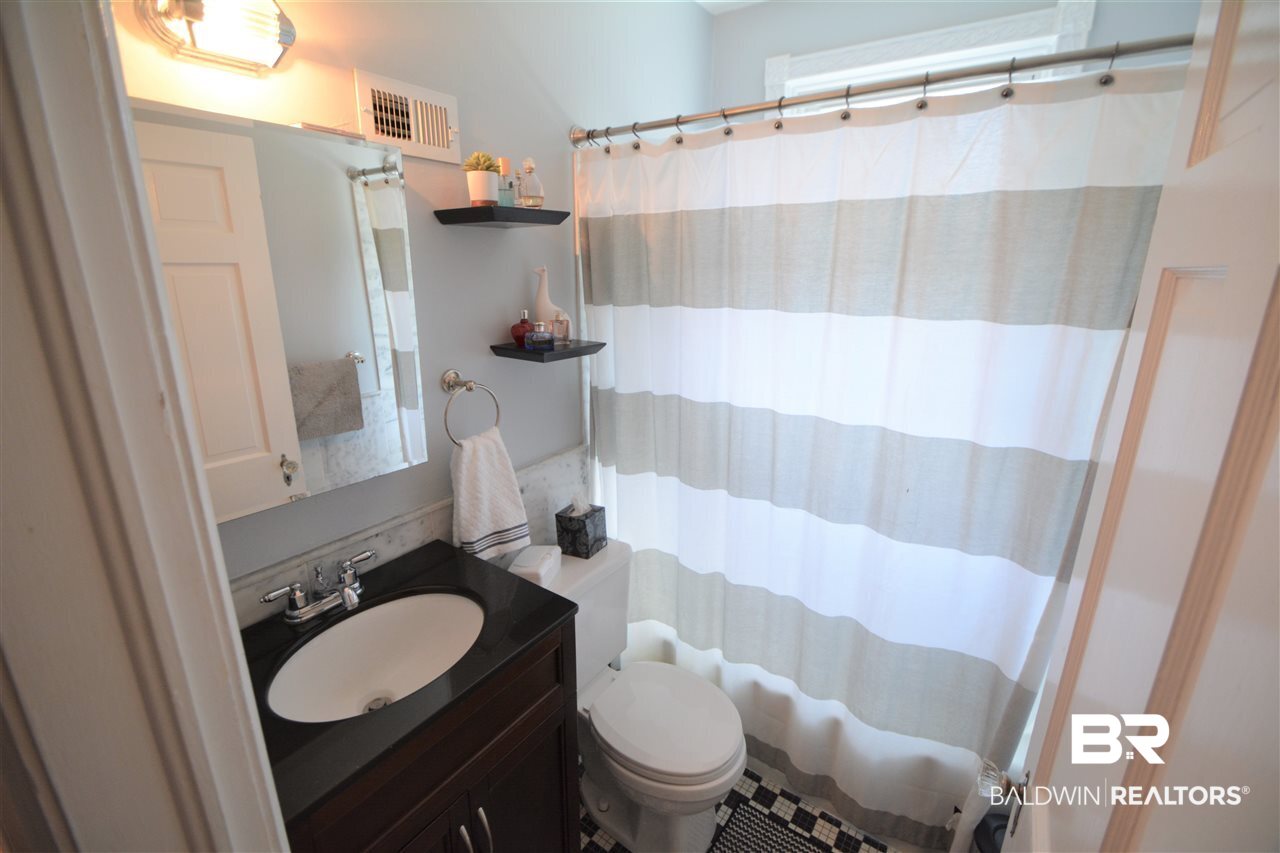 261 Mohawk Street Mobile, AL 36606 - Photo 14 of 22