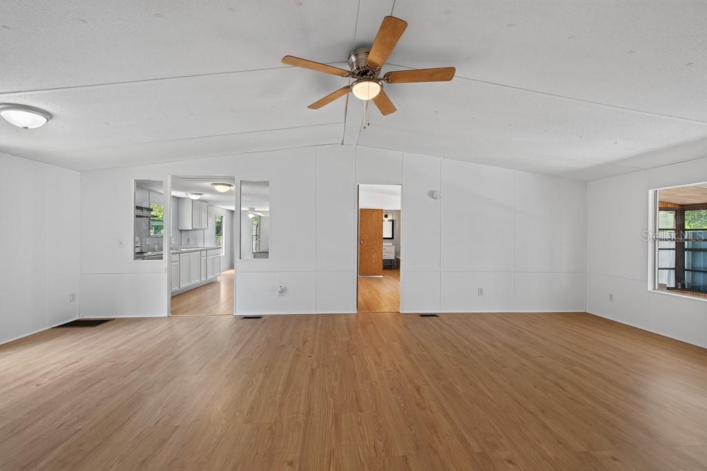 11711 Tucker Road Riverview, FL 33569 - Photo 15 of 57
