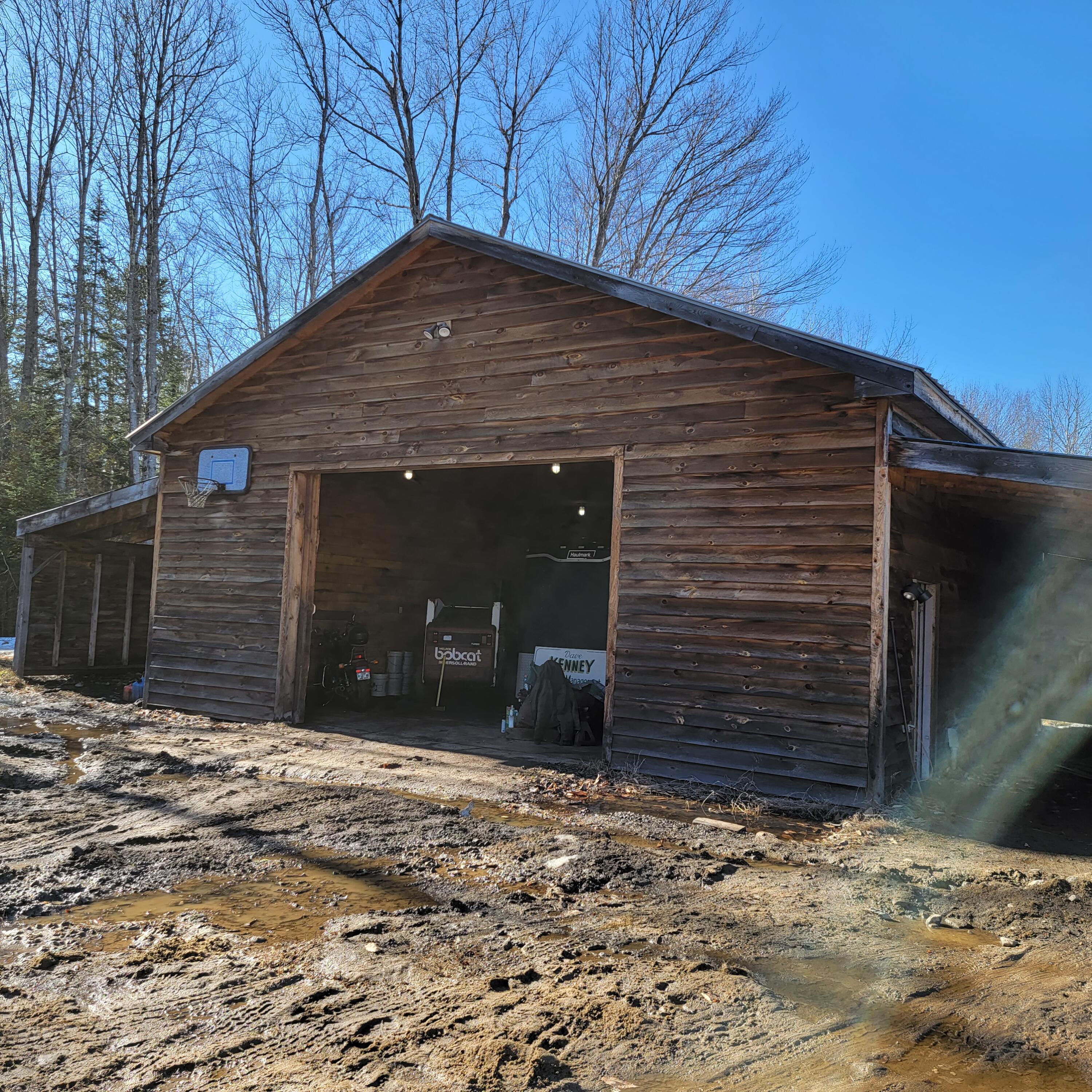 538 Elm Hill Road South Paris, ME 04281 - Photo 5 of 30 20220323_160733