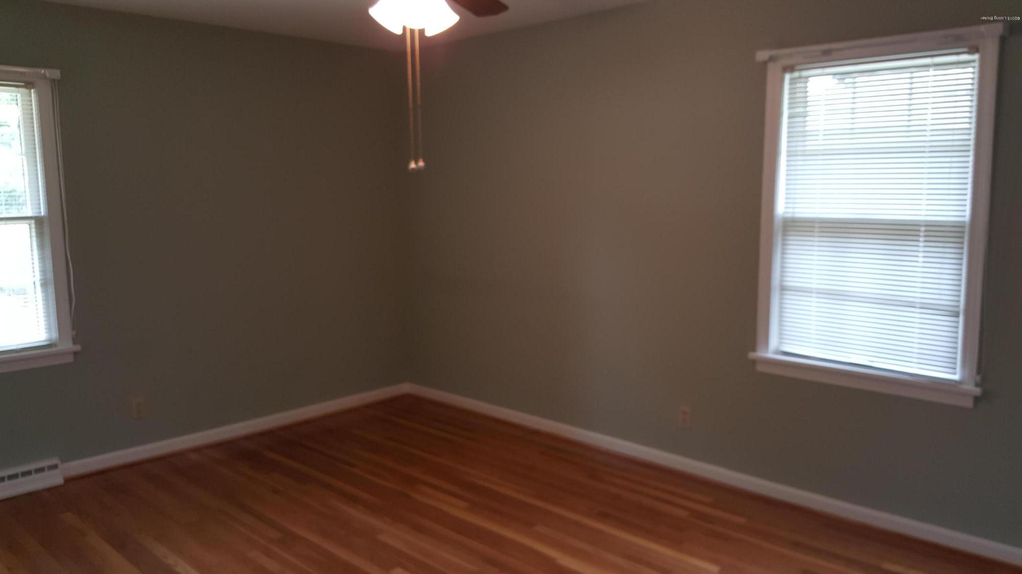 1922 Buttonwood Road Louisville, KY 40222 - Photo 8 of 21 20150626_132847