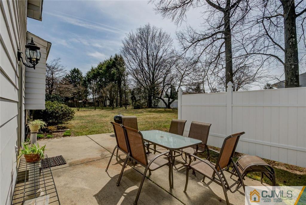 296 Dallas Road North Brunswick, NJ 08902 - Photo 6 of 6 Gallery Image 6