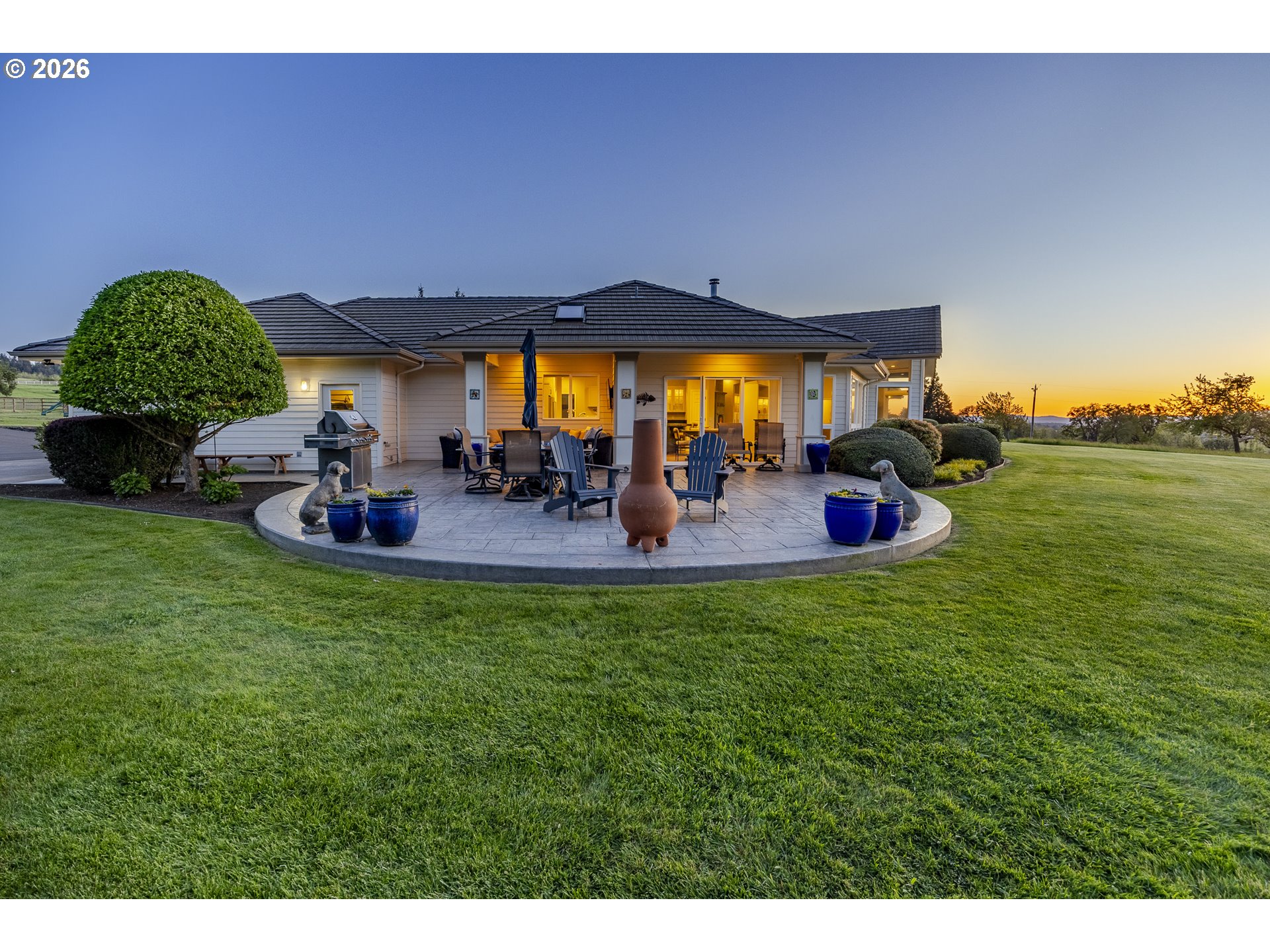 33685 Van Duyn Road Eugene, OR 97408 - Photo 3 of 48