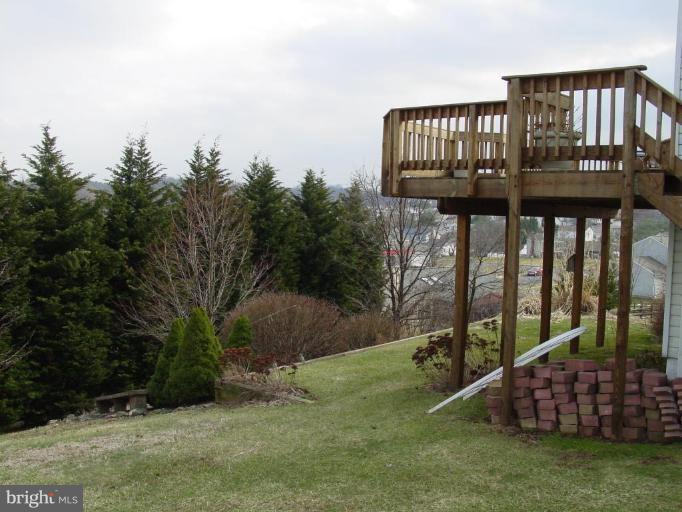 305 Spring Gate Court Mount Airy, MD 21771 - Photo 12 of 23 Deck
