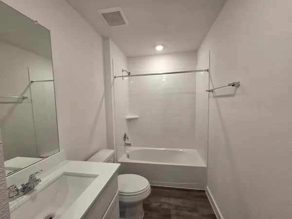 $2,500 | 1551 Cinque Terre Way, Richmond, TX 77406