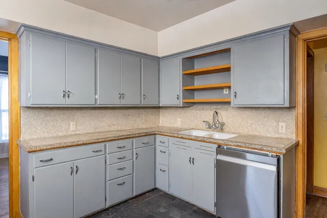 $299,900 | 1827 North Alvin Street, Appleton, WI 54911