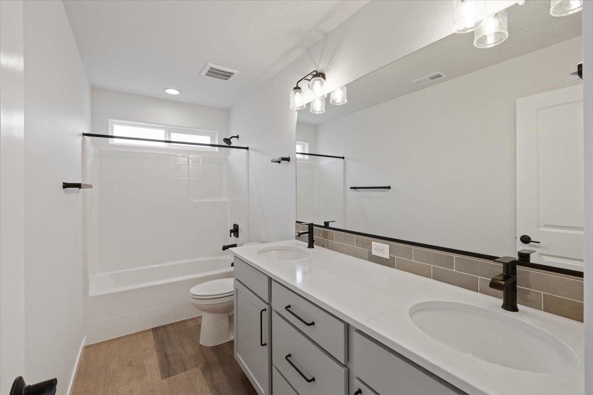 2115 East 33rd Avenue Spokane, WA 99203 - Photo 25 of 30