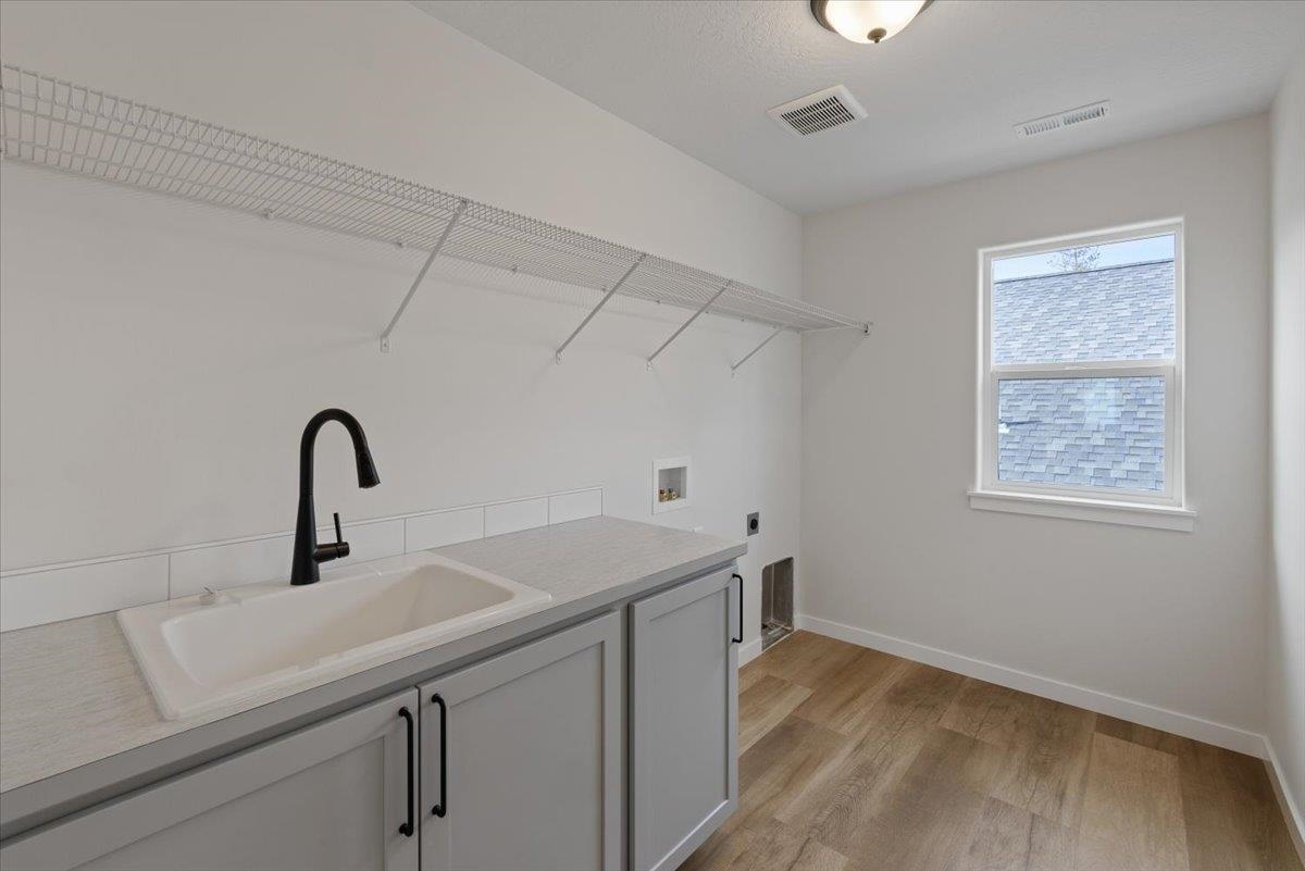 2115 East 33rd Avenue Spokane, WA 99203 - Photo 28 of 30