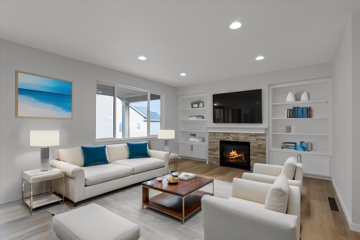 2115 East 33rd Avenue Spokane, WA 99203 - Photo 5 of 30