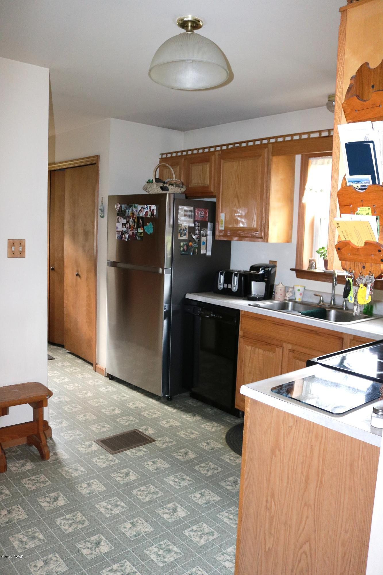 82 Penn-York Road Starlight, PA 18461 - Photo 15 of 17