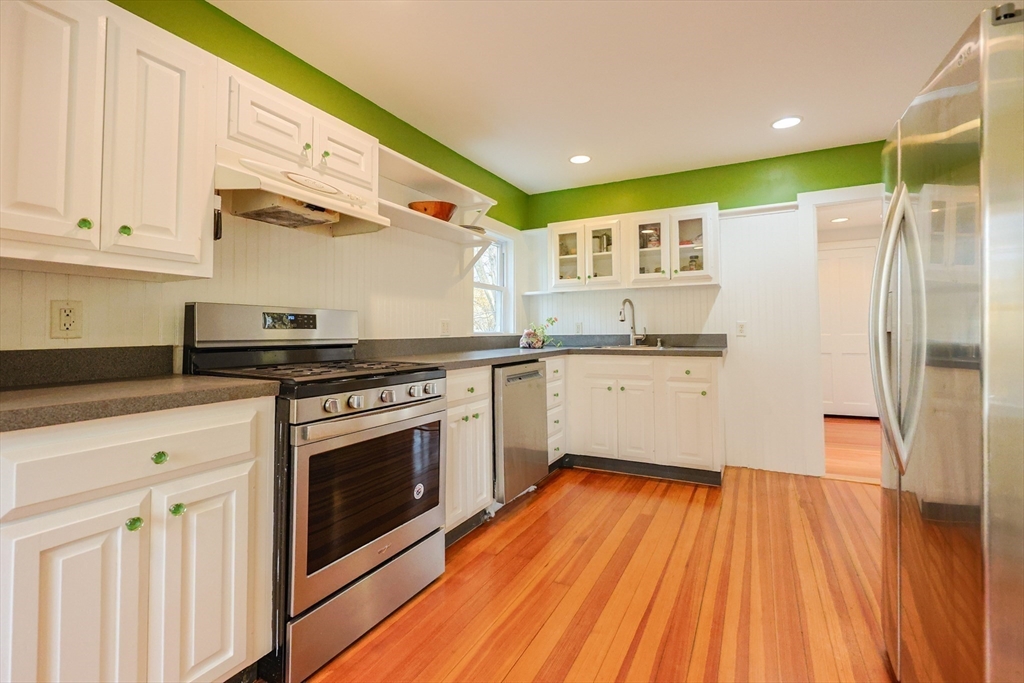 12 Walcott Street Maynard, MA 01754 - Photo 19 of 36 Gallery Image 19