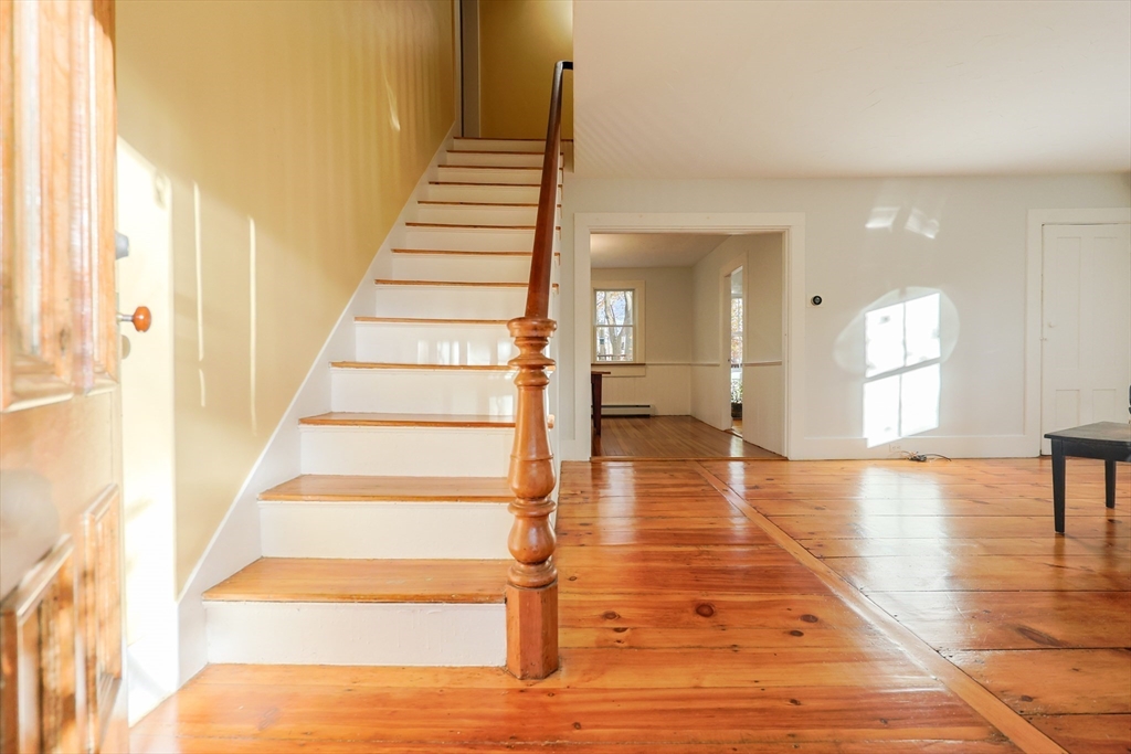 12 Walcott Street Maynard, MA 01754 - Photo 6 of 36 Gallery Image 6