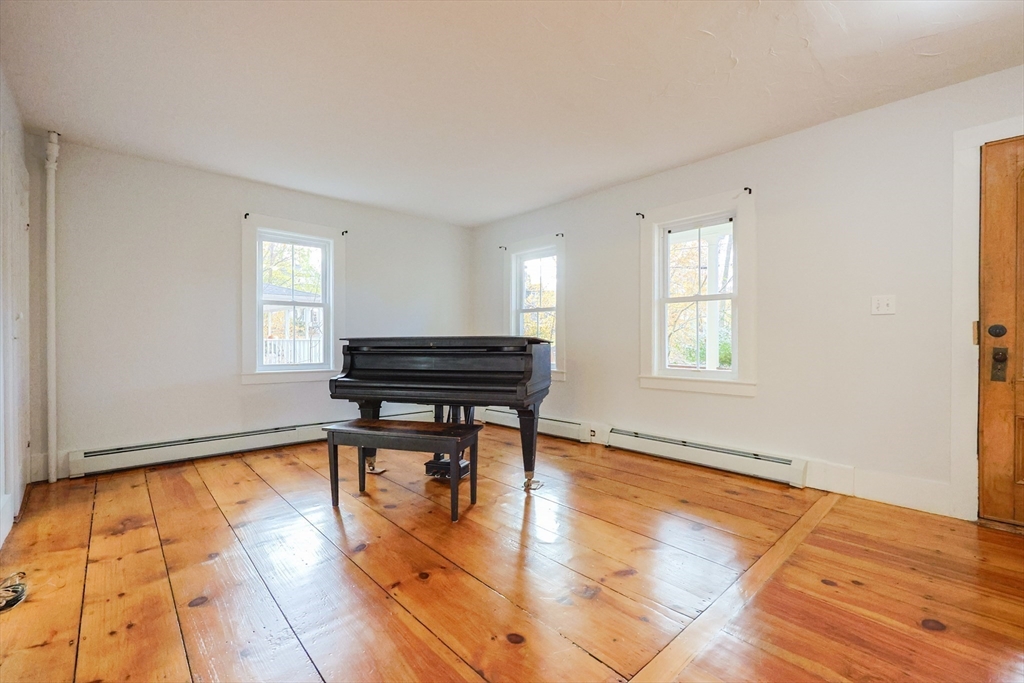 12 Walcott Street Maynard, MA 01754 - Photo 8 of 36 Gallery Image 8