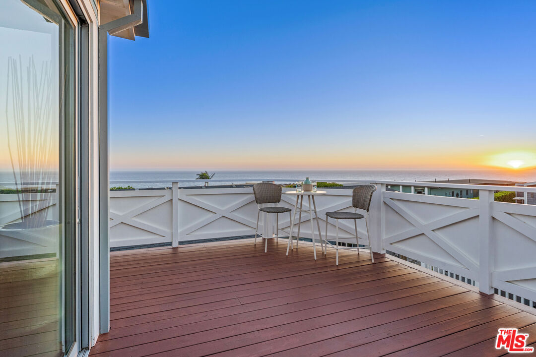 29500 Heathercliff Road, Unit 173 Malibu, CA 90265 - Photo 18 of 27 a view of a terrace from the balcony
