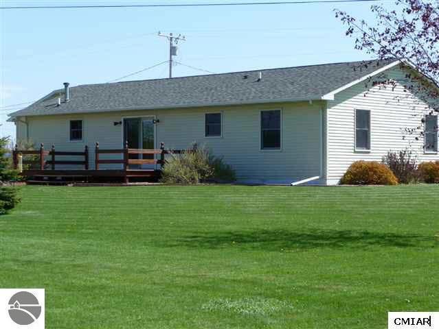 750 South Crawford Road Mount Pleasant, MI 48858 - Photo 9 of 9 1772671-8.JPG