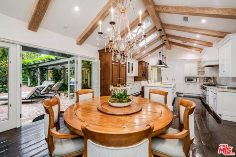 $4,995,000 | 19012 Dorlon Drive, Tarzana, CA 91356