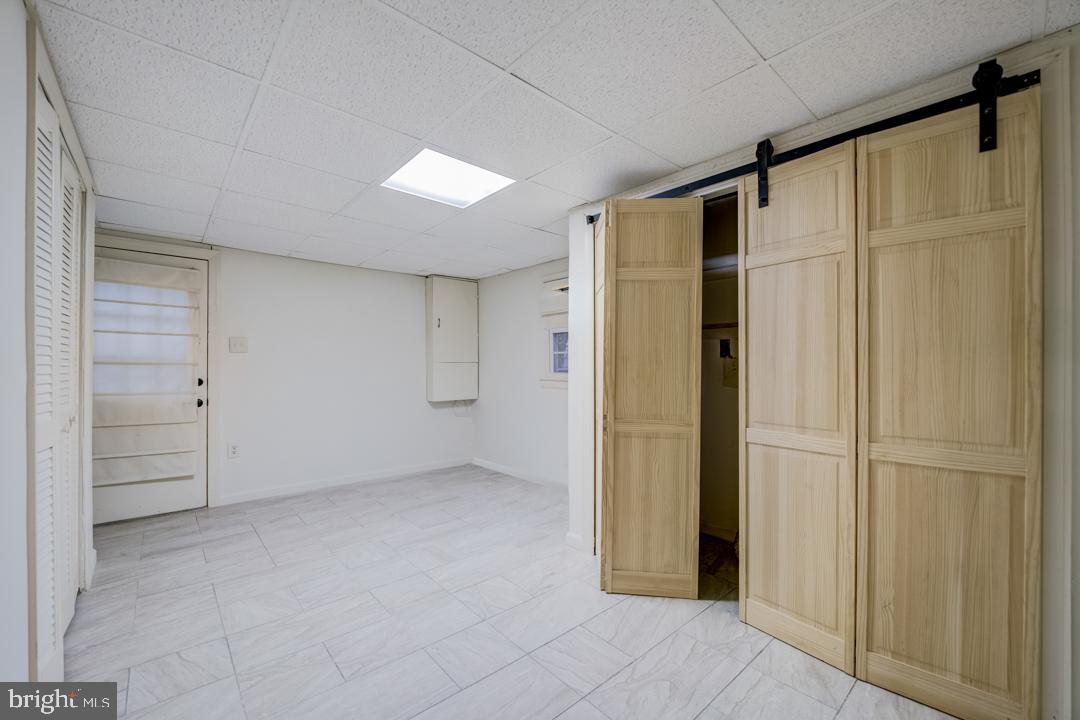 7215 Willow Oak Place Springfield, VA 22153 - Photo 21 of 30 a view of an empty room