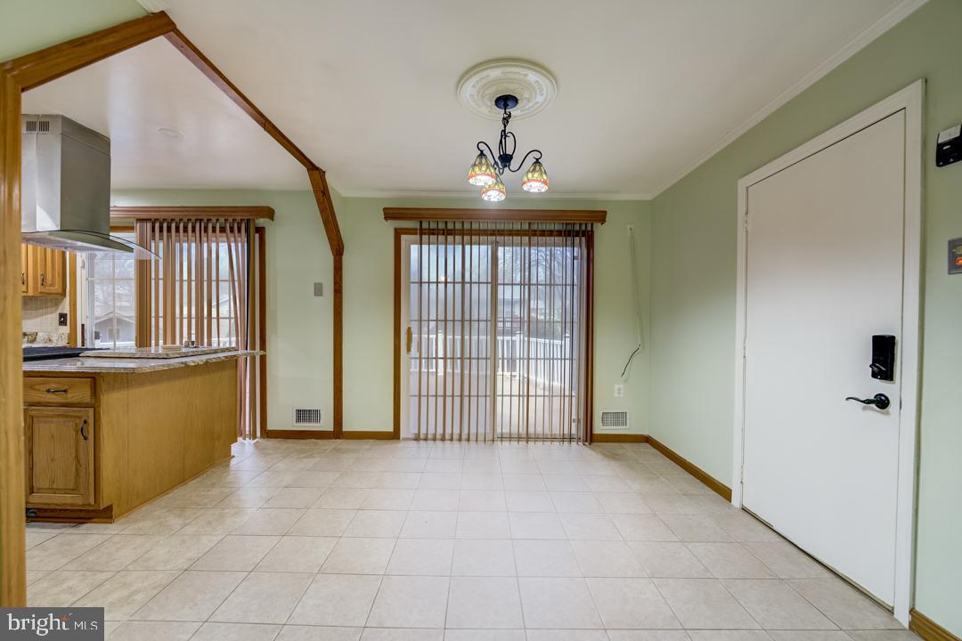 7215 Willow Oak Place Springfield, VA 22153 - Photo 6 of 30 a view of entryway with kitchen