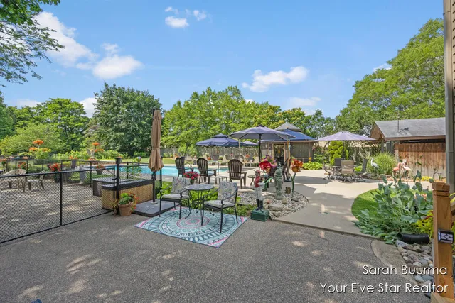 $999,950 | 8201 Cherry Valley Avenue Southeast, Caledonia, MI 49316