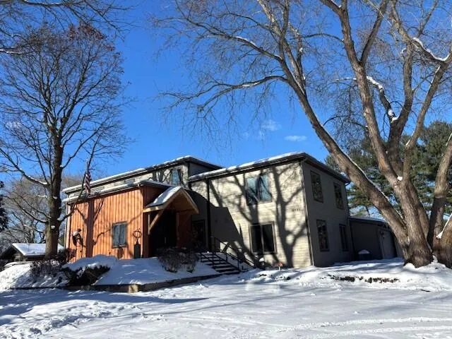 $999,950 | 8201 Cherry Valley Avenue Southeast, Caledonia, MI 49316