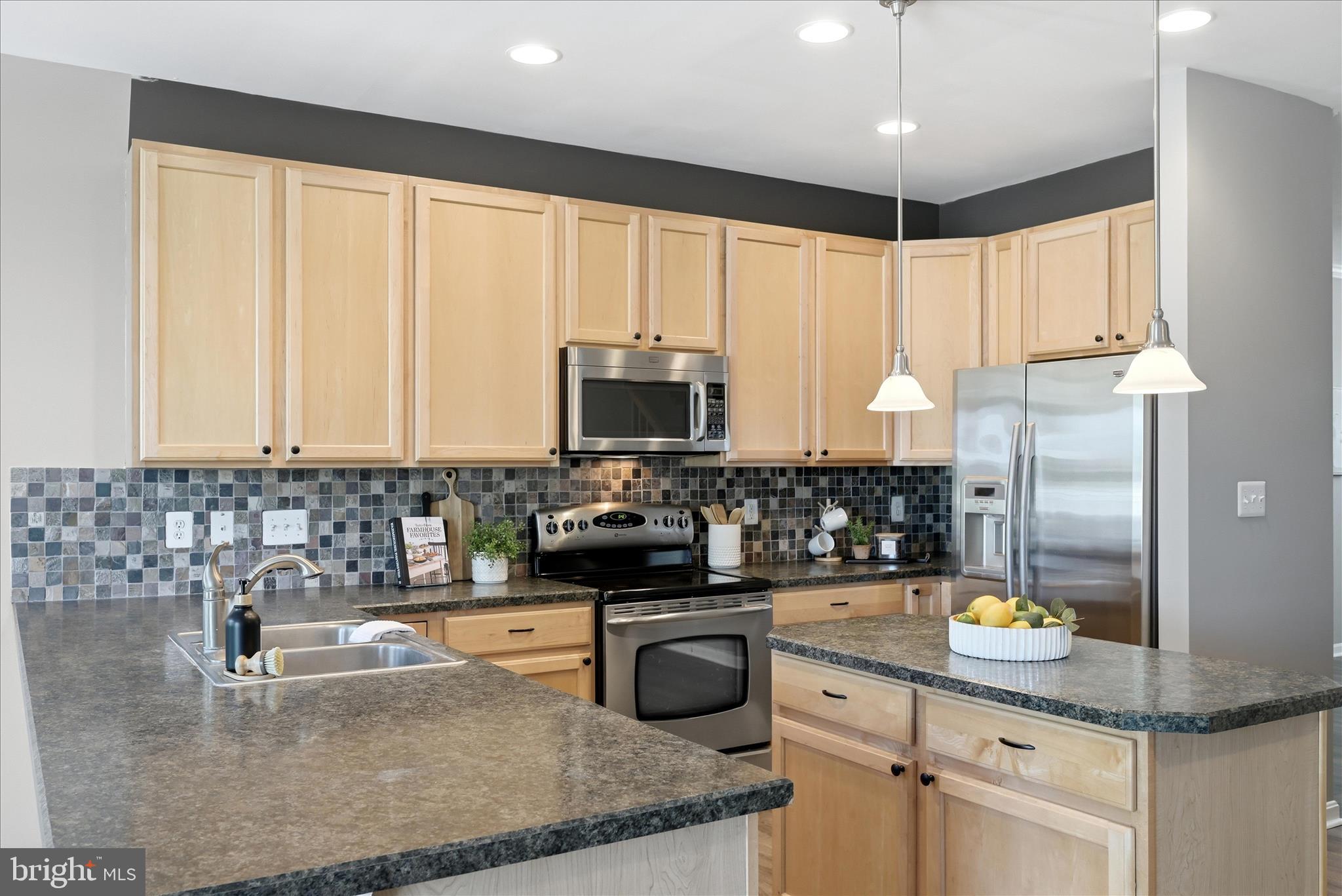 31 Riparian Lane Ranson, WV 25438 - Photo 10 of 56 Stainless-Steel Appliances