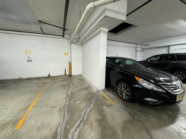 $2,500 | 4301 Park Avenue, Unit 5F, Union City, NJ 07087