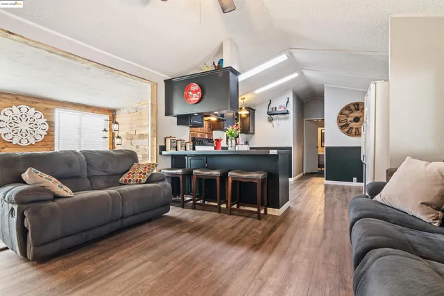 $160,000 | 3752 Porter Circle, Unit 25, Bethel Island, CA 94511