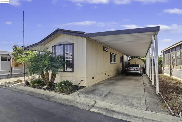 $160,000 | 3752 Porter Circle, Unit 25, Bethel Island, CA 94511