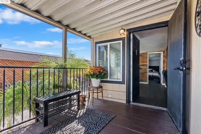 $160,000 | 3752 Porter Circle, Unit 25, Bethel Island, CA 94511