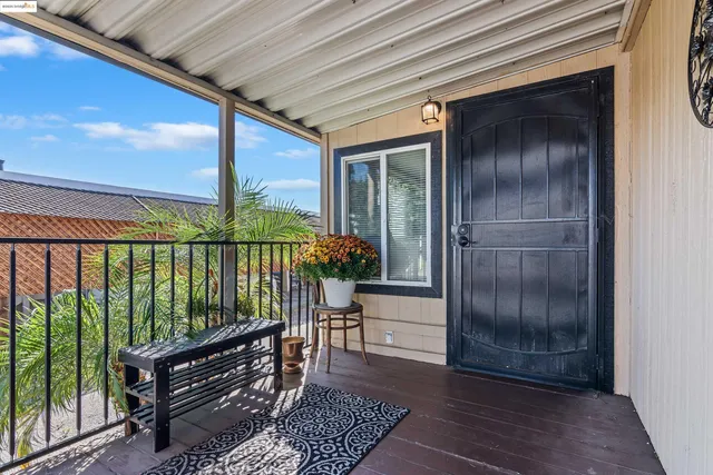 $160,000 | 3752 Porter Circle, Unit 25, Bethel Island, CA 94511