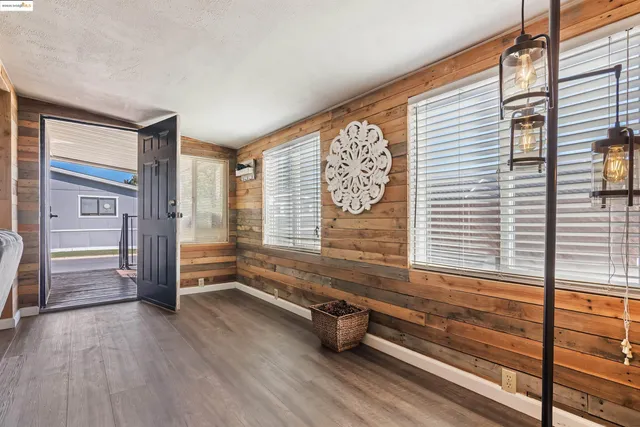 $160,000 | 3752 Porter Circle, Unit 25, Bethel Island, CA 94511