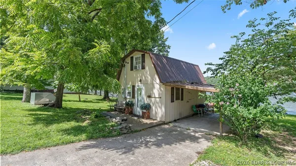 $285,000 | 1142 Cedar Ridge Circle, Roach, MO 65787