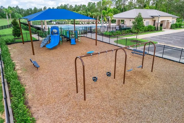 $411,990 | 27517 Stellar Sea Way, Howey-in-the-Hills, FL 34737