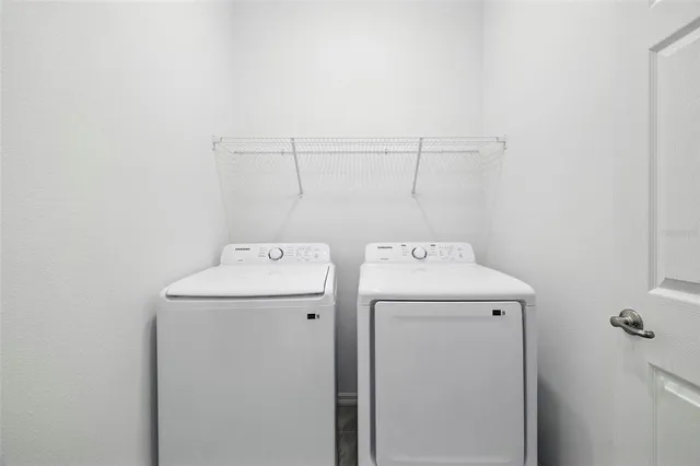 $411,990 | 27517 Stellar Sea Way, Howey-in-the-Hills, FL 34737