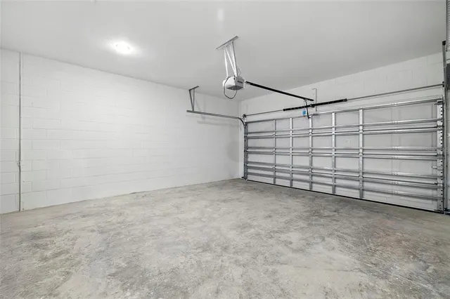 $411,990 | 27517 Stellar Sea Way, Howey-in-the-Hills, FL 34737